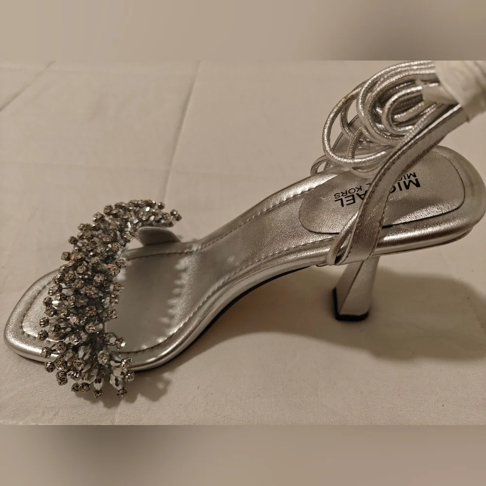 Michael Michael Kors Lucia Embellished Metallic Leather Sandal NEW, NEVER WORN - Picture 4 of 6